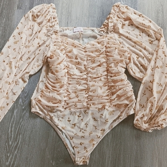 Pink Lily Vintage Harvest Floral Sheer Ruched Off The Shoulder Cream Bodysuit XL - Picture 1 of 7